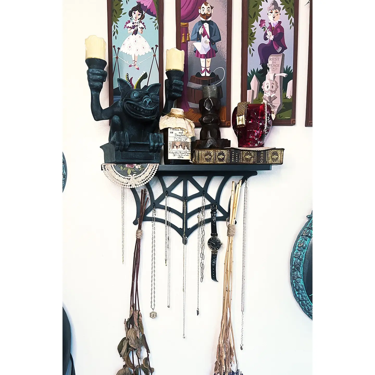 Spiderweb Jewelry Display Shelf