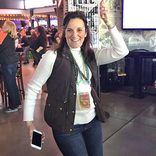 Mardi Gras - Wearable Drink Pouches (12 oz) - Purple Beads