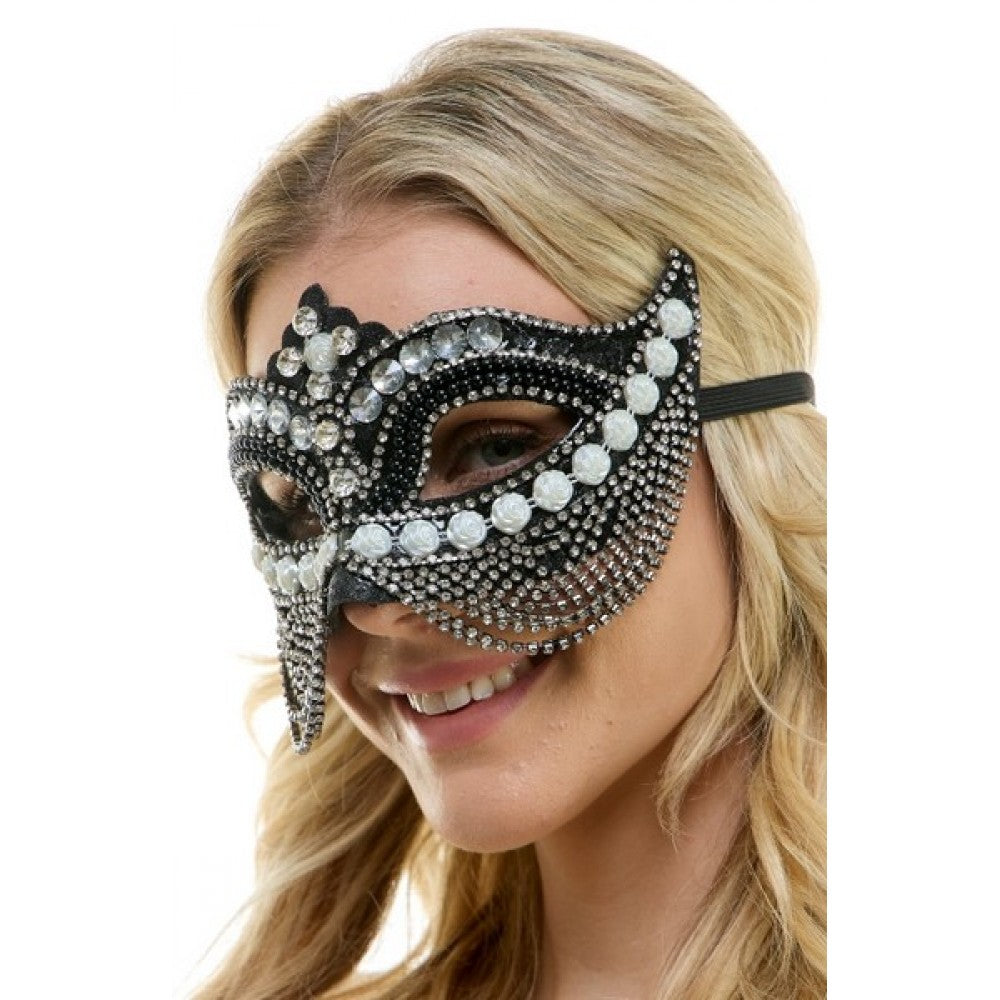 Black Jeweled Mask w/ Pearls & Chains