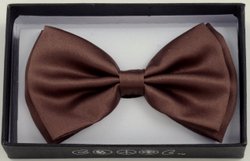 Bowtie: Medium Brown (BOT-32)