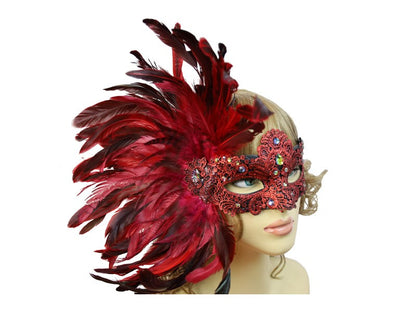 Maquerade Party Feather Mask: Red