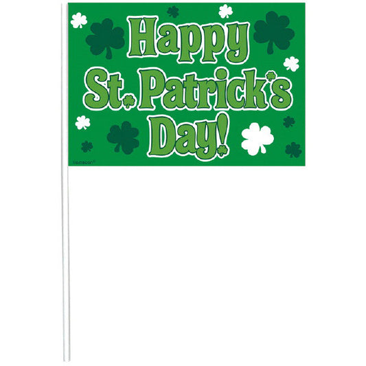 Plastic Flags: Happy Saint Pat's Day (12pk.)