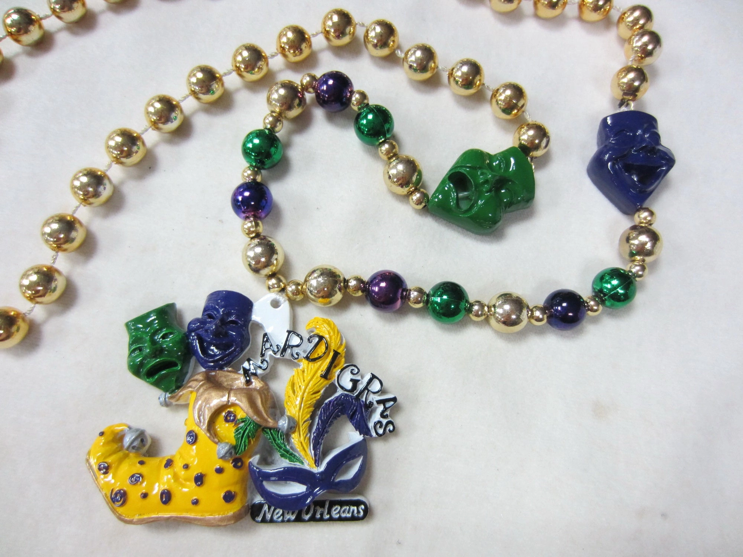 Specialty Beads - Jester Shoe with Comedy & Tragedy