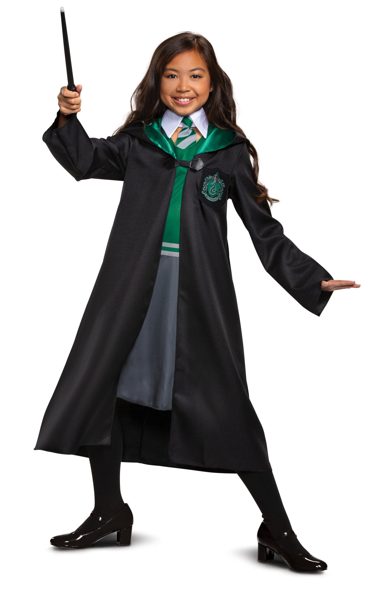 Harry Potter Slytherin Halloween Costume and Makeup Look