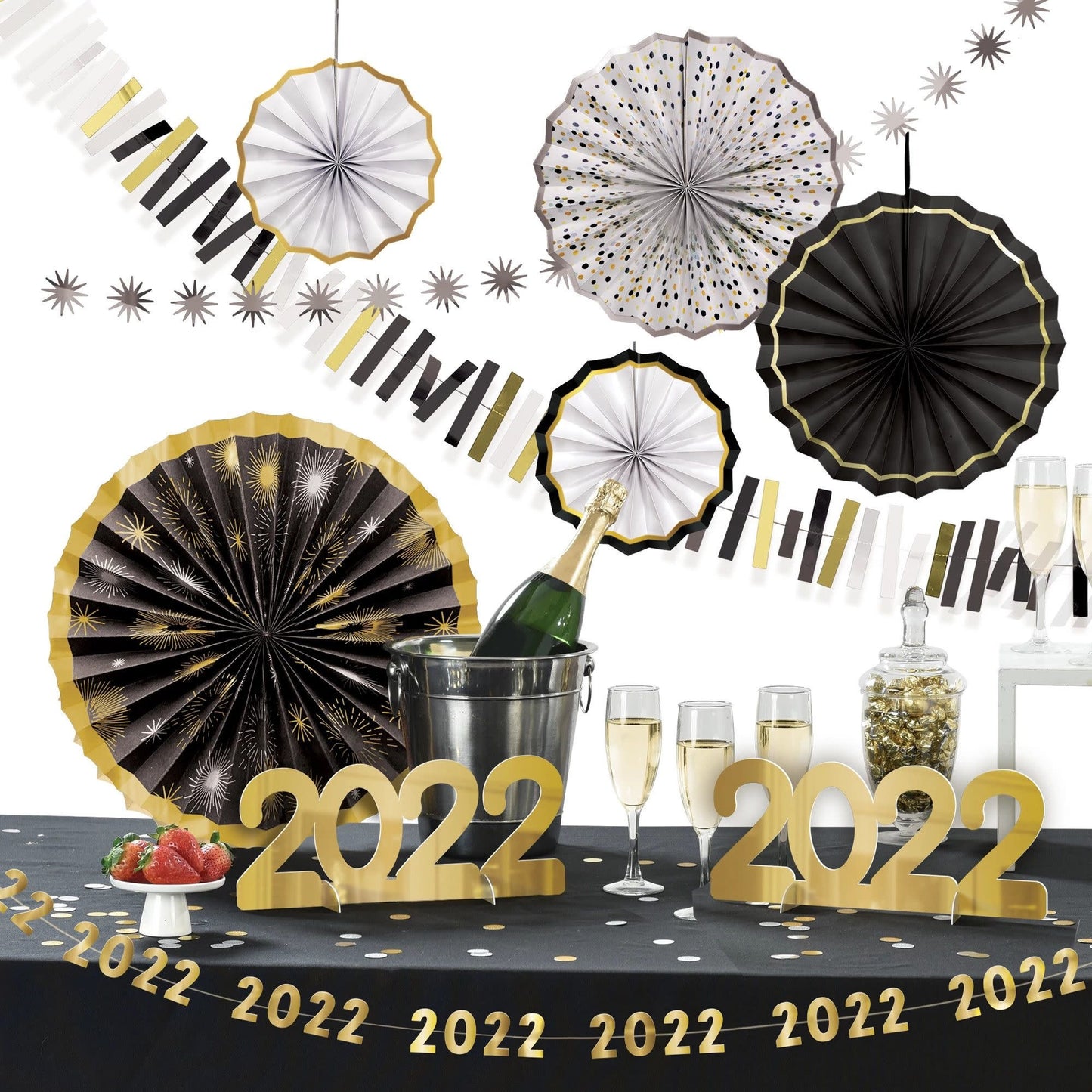 2022 New Year's Room Decorating Kit: Black/Silver/Gold (11pcs.)