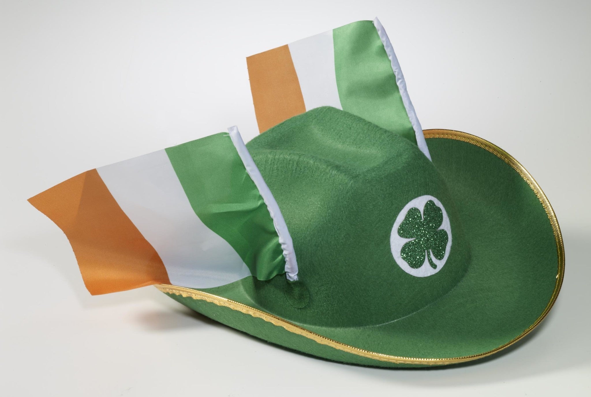 cowboy-hat-irish-flag-johnnie-brocks